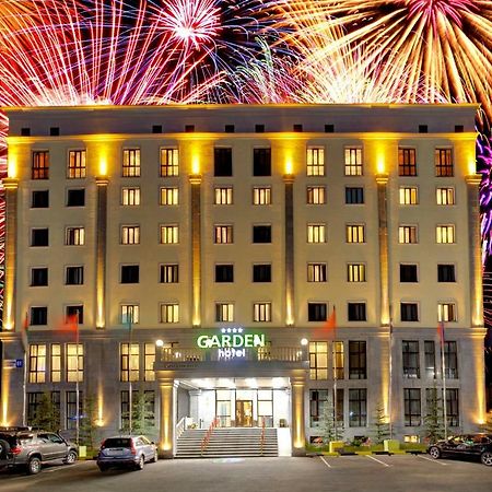 Garden Hotel & Spa Bishkek Esterno foto