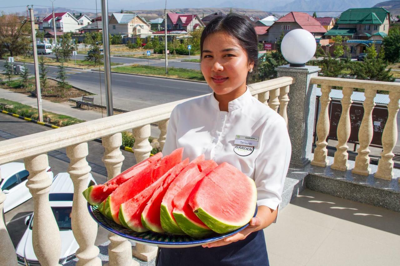 Garden Hotel & Spa Bishkek Esterno foto